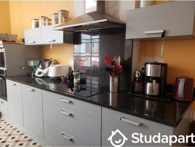 Chambre - 11 m² - 1 pièce