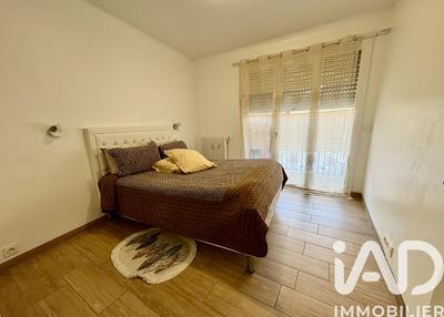 Appartement - 84 m² - 3 pièces