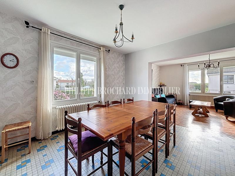 Maison - 103 m² - 6 pièces