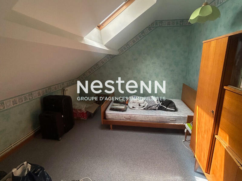 Maison - 142 m² - 8 pièces