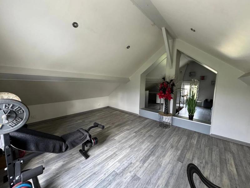 Maison - 110 m² - 6 pièces