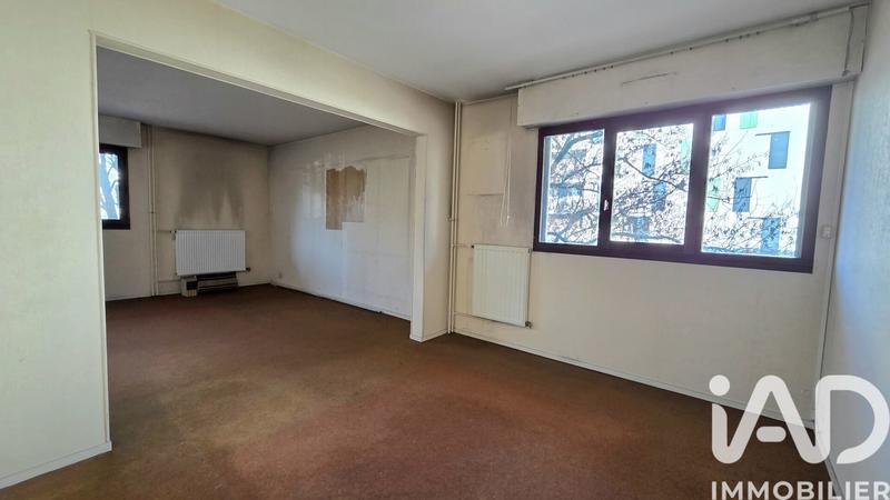 Appartement - 85 m² - 4 pièces