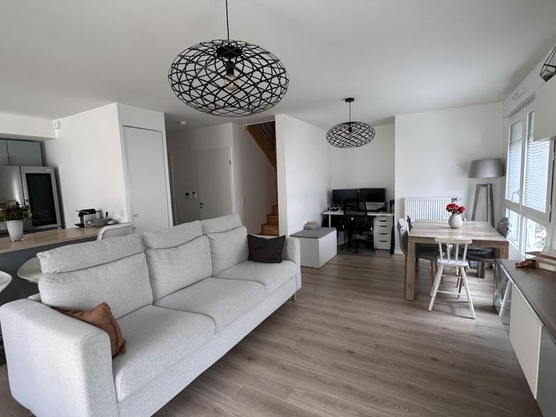 Appartement - 92 m² - 4 pièces