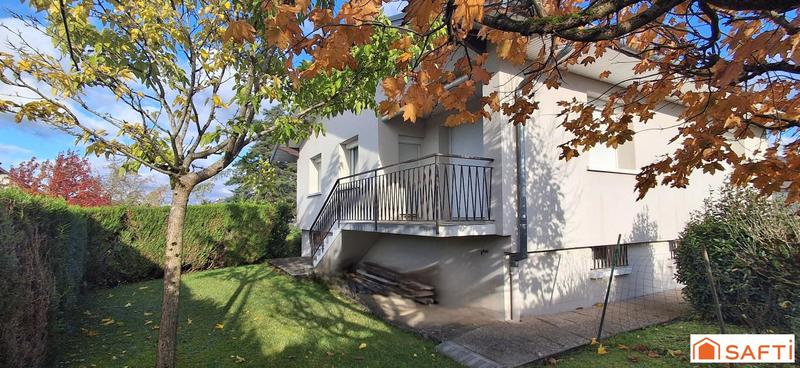 Maison - 90 m² - 5 pièces