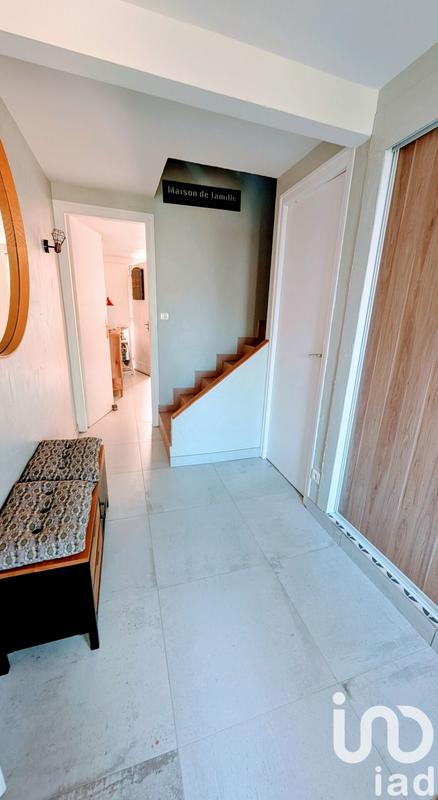 Maison - 199 m² - 7 pièces