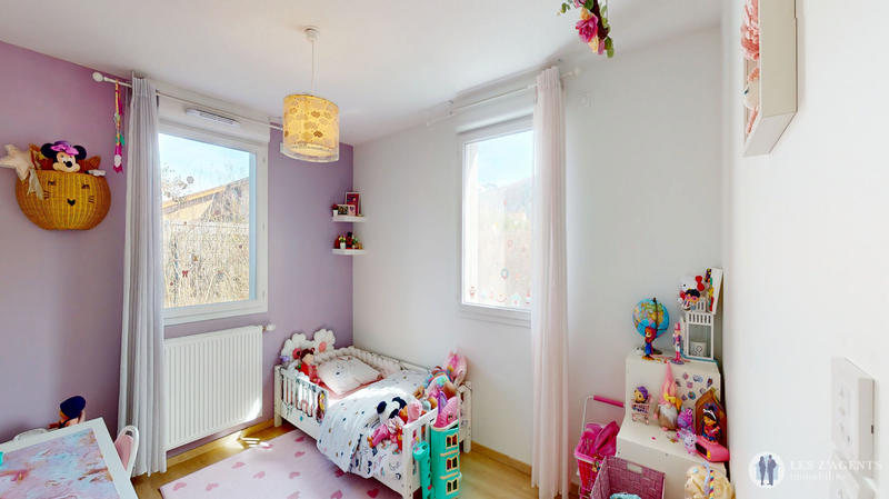 Appartement - 75 m² - 4 pièces