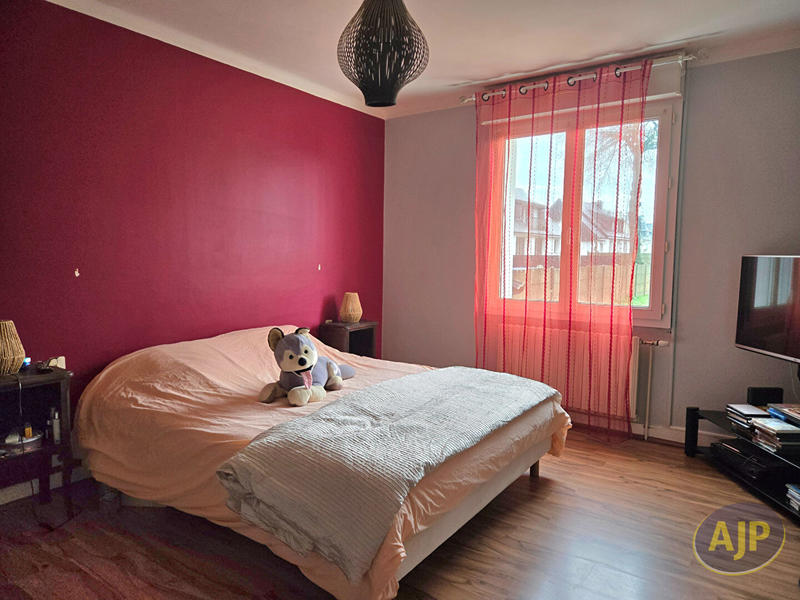 Maison - 136 m² - 7 pièces