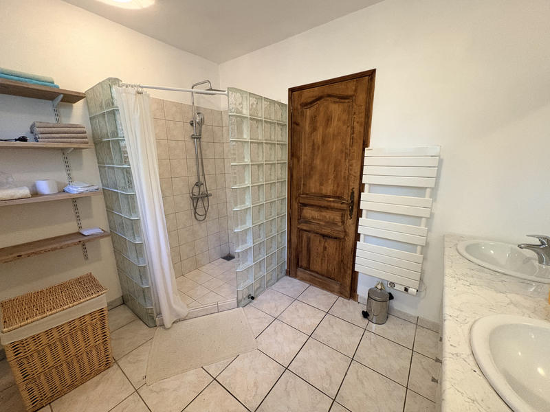 Villa - 155 m² - 6 pièces