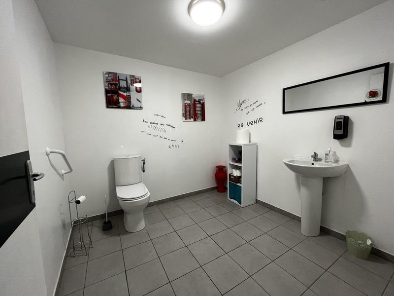 Fonds de commerce - 225 m²