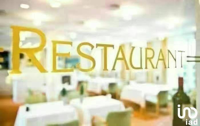 Local commercial - 339 m²