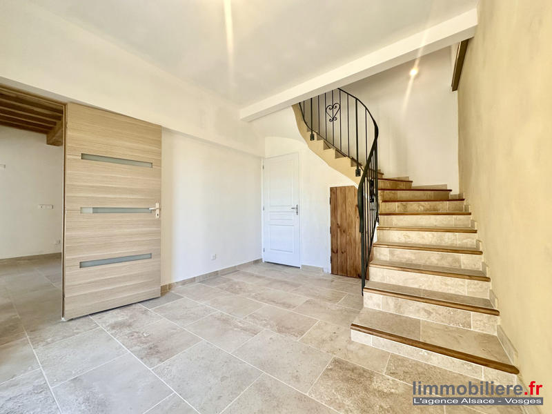 Mas - 300 m² - 9 pièces