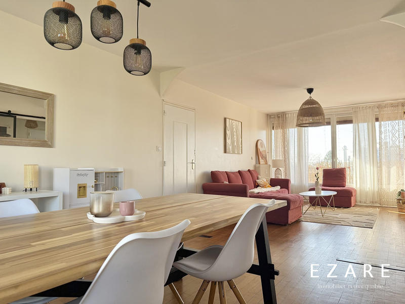 Appartement - 86 m² - 4 pièces