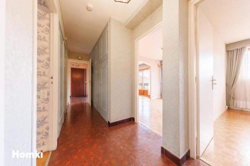 Appartement - 97 m² - 3 pièces