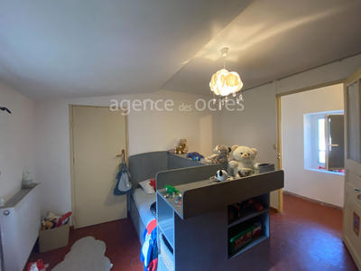 Appartement - 97 m² - 4 pièces