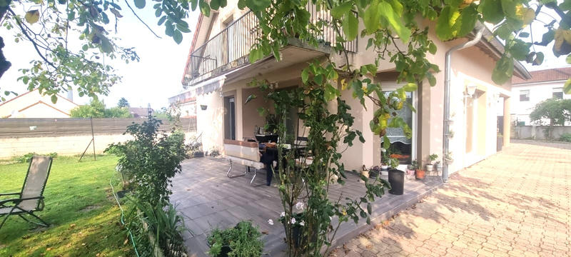 Maison - 151 m² - 6 pièces