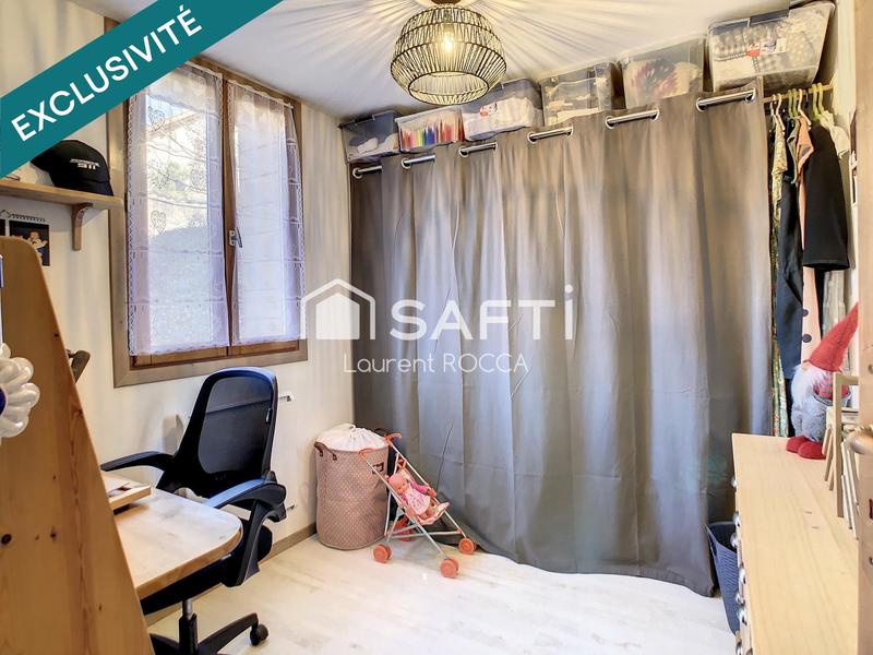 Maison - 77 m² - 5 pièces