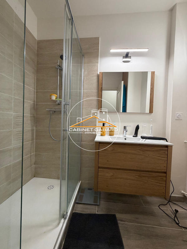 Appartement - 93 m² - 4 pièces