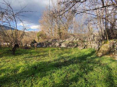 Terrain constructible - 2 470 m²