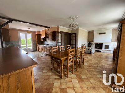 Maison - 85 m² - 5 pièces