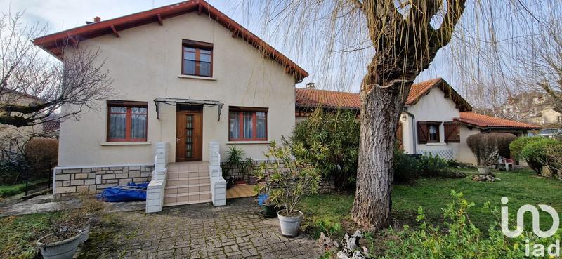 Maison - 185 m² - 8 pièces