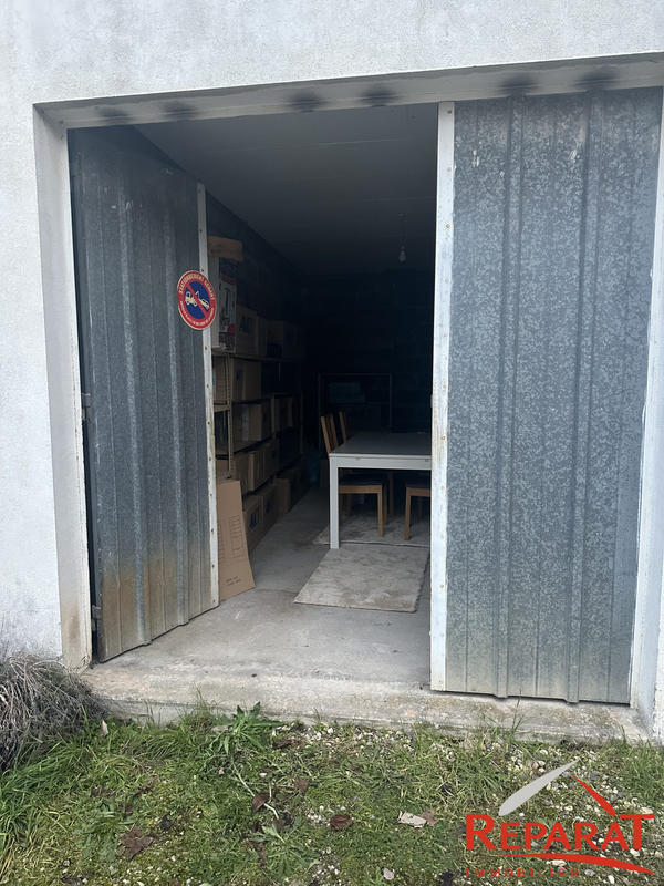 Parking / Garage - 13 m²