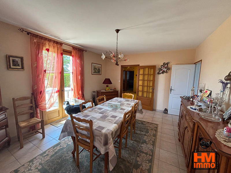 Maison - 180 m² - 6 pièces