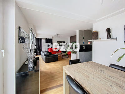 Appartement - 102 m² - 4 pièces