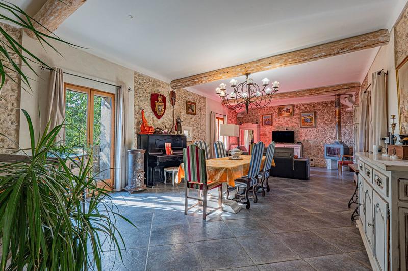 Bastide - 343 m² - 12 pièces