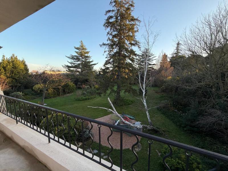 Villa - 196 m² - 7 pièces