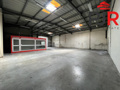 Local d'activités - 509 m²