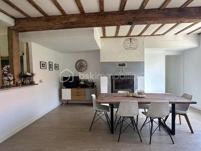 Corps de ferme - 170 m² - 7 pièces