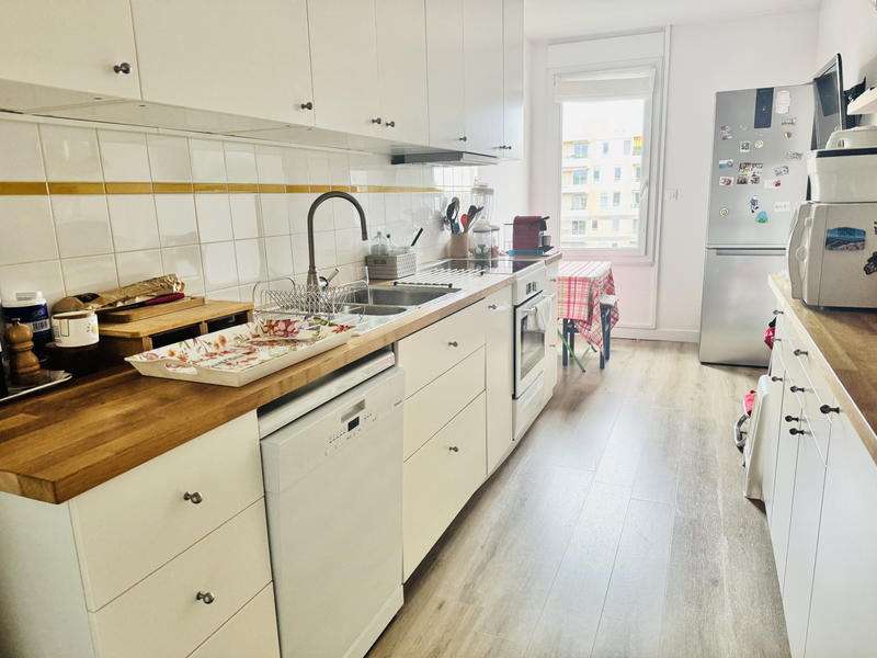 Appartement - 83 m² - 4 pièces