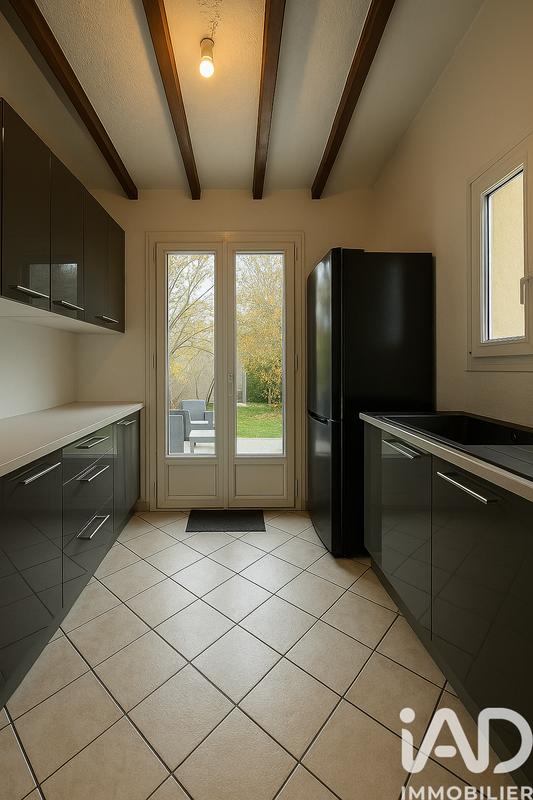 Maison - 81 m² - 5 pièces