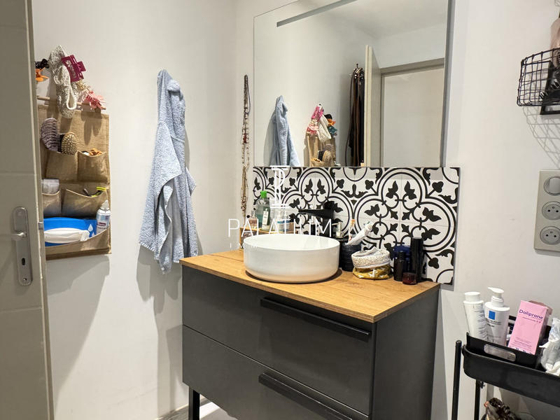 Maison - 90 m² - 3 pièces