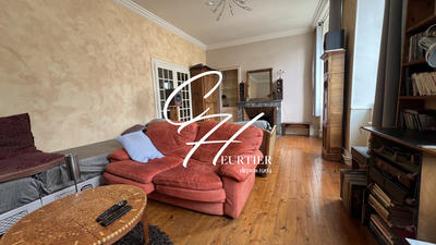 Appartement - 96 m² - 4 pièces