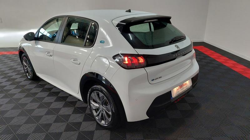 Peugeot E-208 Electrique 136ch Active Pack