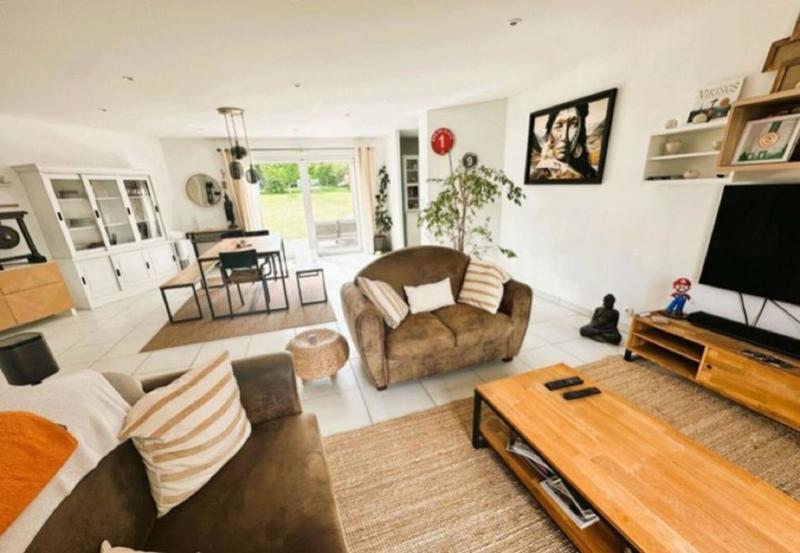 Maison - 138 m² - 7 pièces