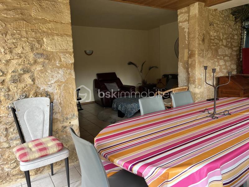 Maison en pierre - 203 m² - 10 pièces