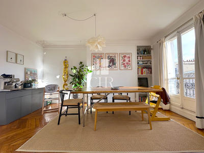 Appartement - 80 m² - 3 pièces