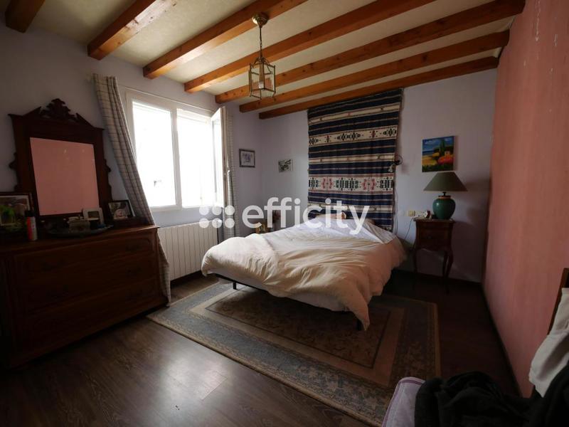 Maison - 163 m² - 8 pièces