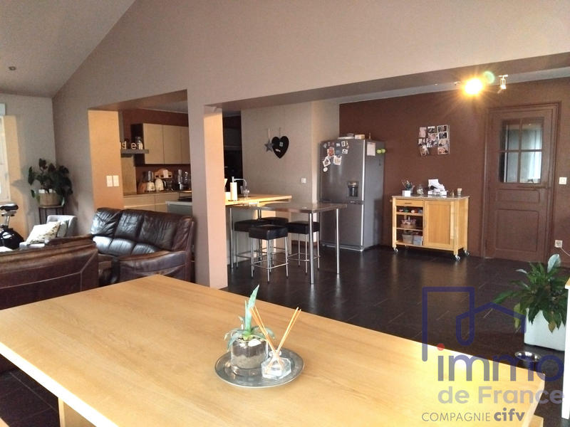 Villa - 168 m² - 5 pièces