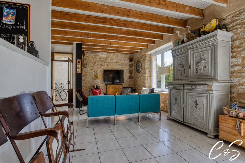 Maison - 96 m² - 5 pièces