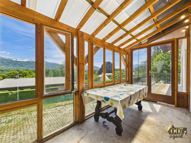 Maison - 136 m² - 7 pièces