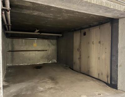 Parking / Garage - 16 m²