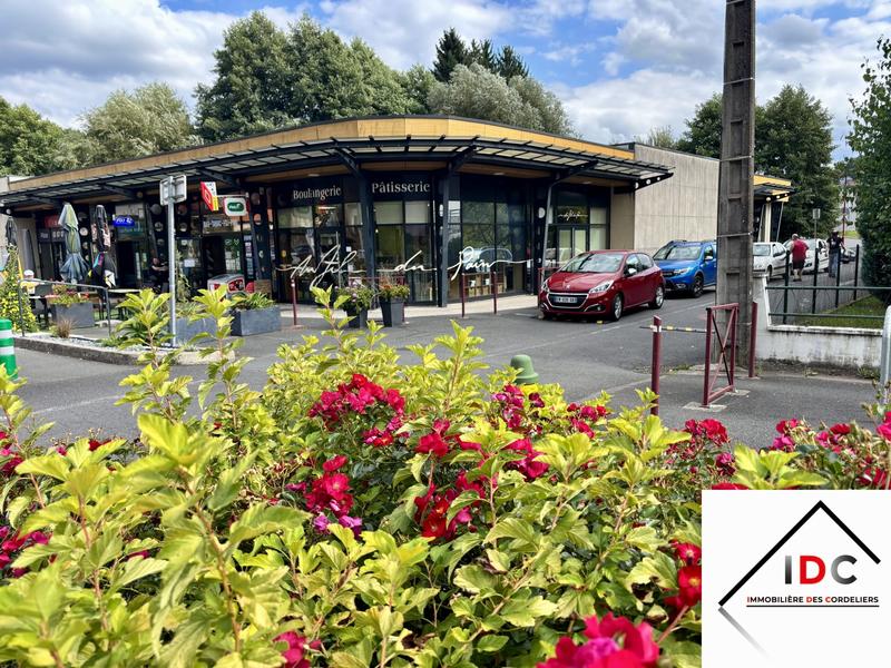 Fonds de commerce - 180 m²