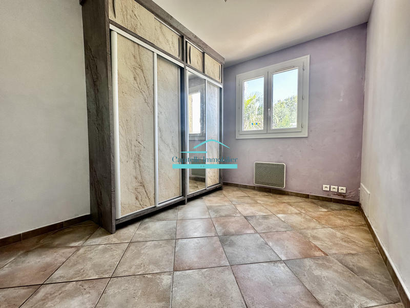 Villa - 101 m² - 6 pièces