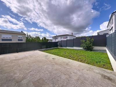 Maison - 82 m² - 5 pièces