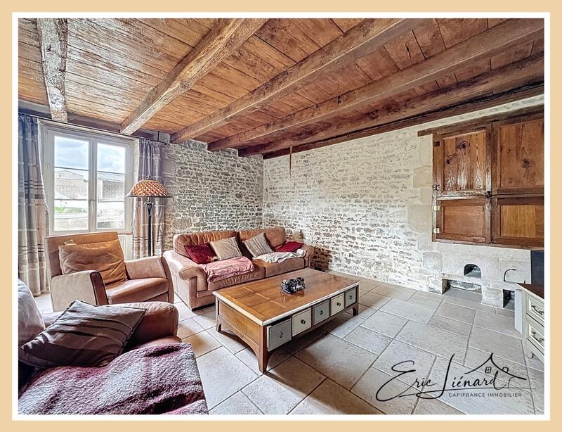 Maison - 206 m² - 7 pièces