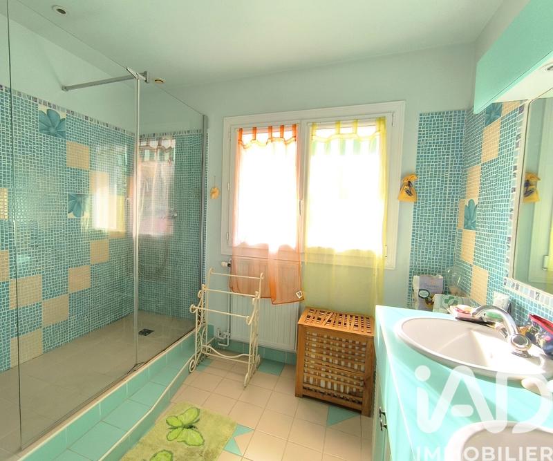 Maison - 138 m² - 5 pièces