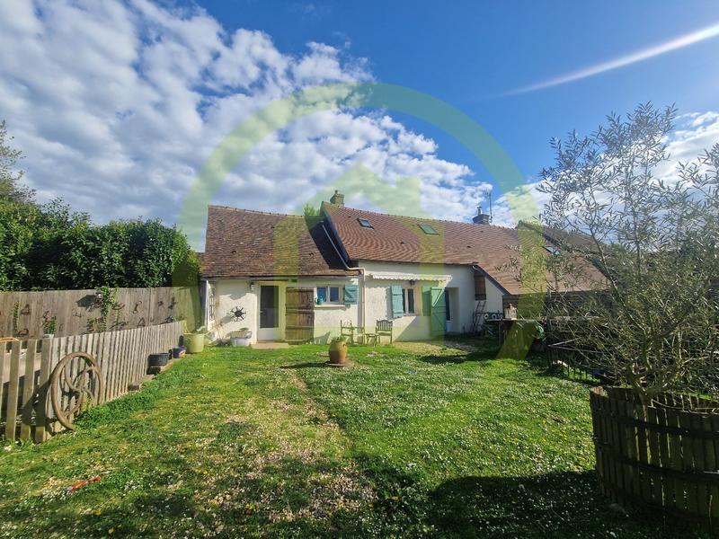 Maison - 90 m² - 5 pièces